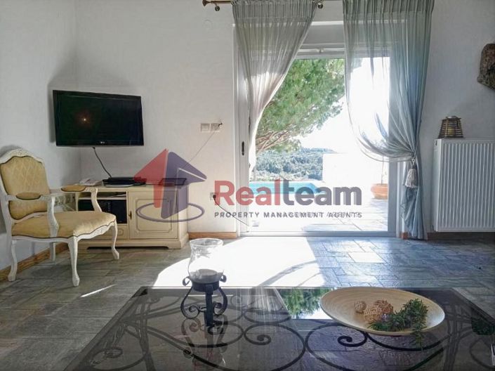 Image No.13-1 Bed Property for sale