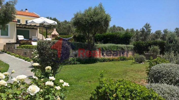 Image No.12-1 Bed Property for sale