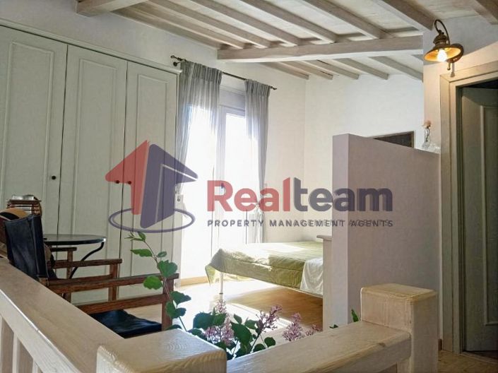 Image No.14-2 Bed Property for sale