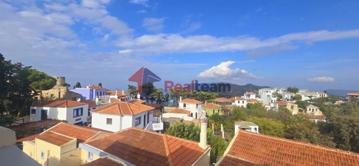 Image No.13-5 Bed Property for sale