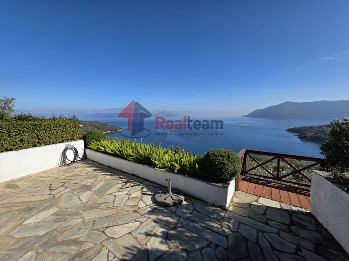 Image No.1-Propriété de 3 chambres à vendre à Pteleos