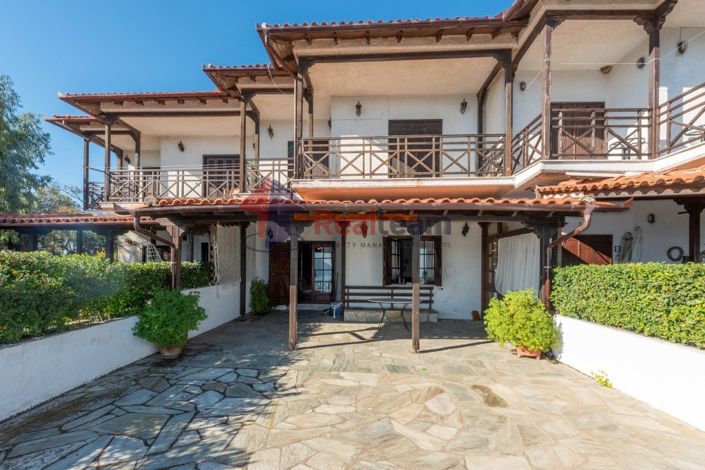 Image No.3-Propriété de 3 chambres à vendre à Pteleos