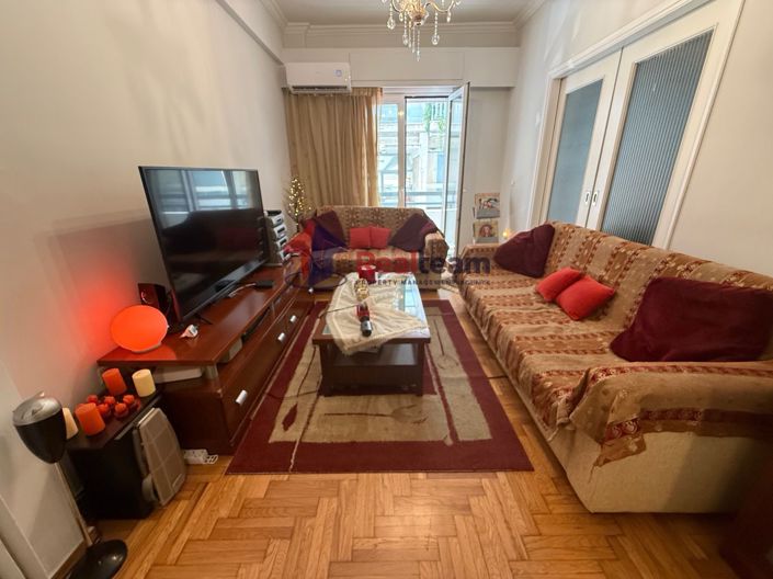 Image No.1-Appartement de 2 chambres à vendre à Grèce