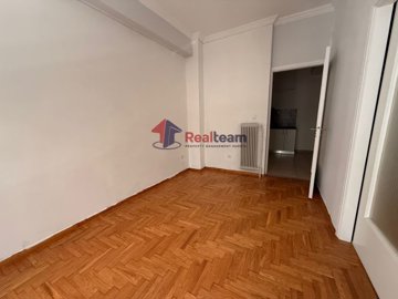 eeffb429310d420f84ca2c37c3d28f36