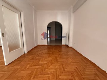 6787f900f3ff48c2beabdda5fb9145e1