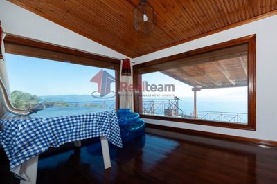 e0b1acc8d6004a0e9acbab2c8f9efba2