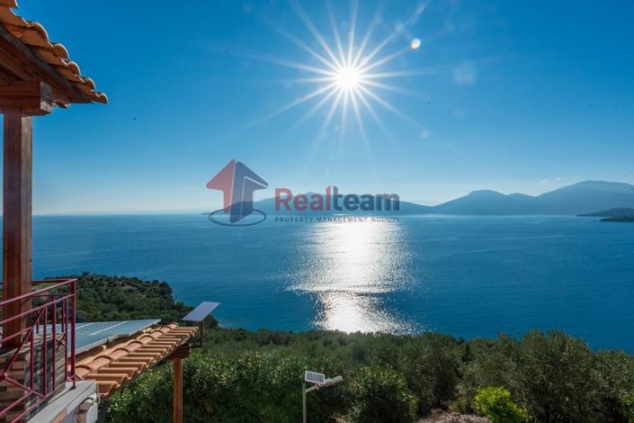 Image No.22-4 Bed Property for sale