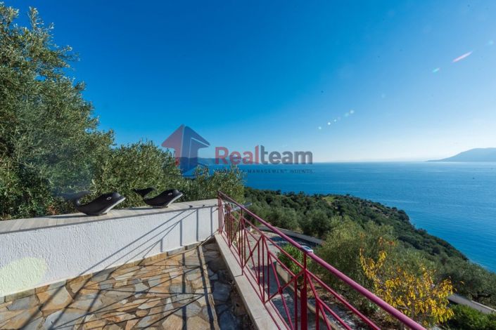 Image No.25-4 Bed Property for sale