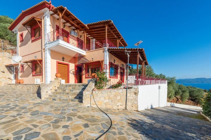 Image No.29-4 Bed Property for sale