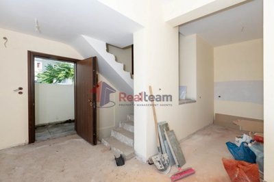 f7d5f95dfeee4c24a75999f3c9594fa0