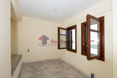 f05e400c18544940929ea07c6b925e54