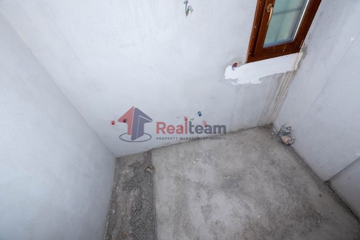 Image No.16-3 Bed Property for sale