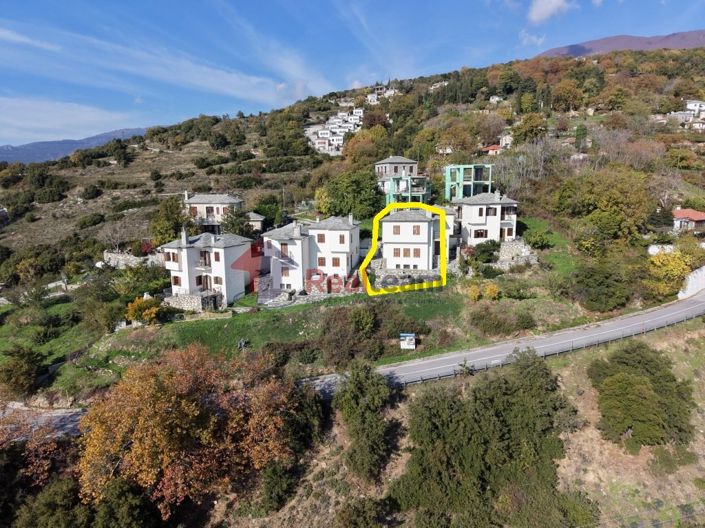 Image No.29-3 Bed Property for sale