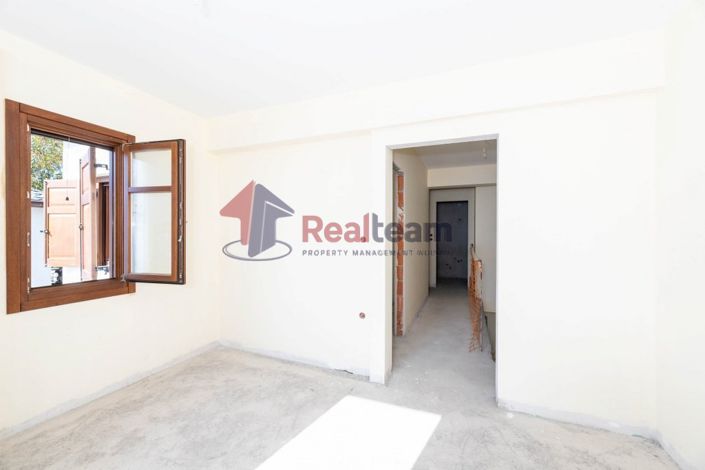 Image No.23-2 Bed Property for sale