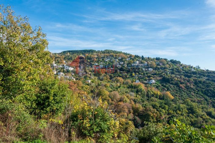 Image No.13-2 Bed Property for sale