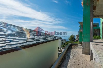 805b89ae74f846bf8be7050fd59efca5