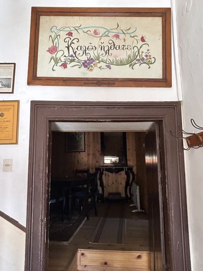 Image No.19-3 Bed Property for sale