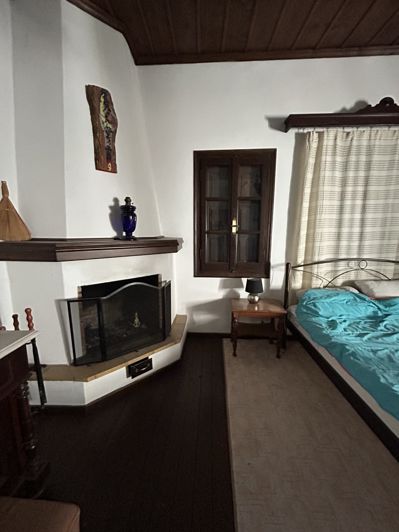 Image No.28-3 Bed Property for sale