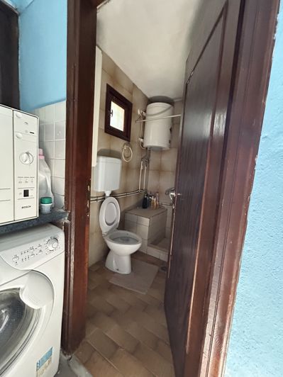 Image No.6-3 Bed Property for sale