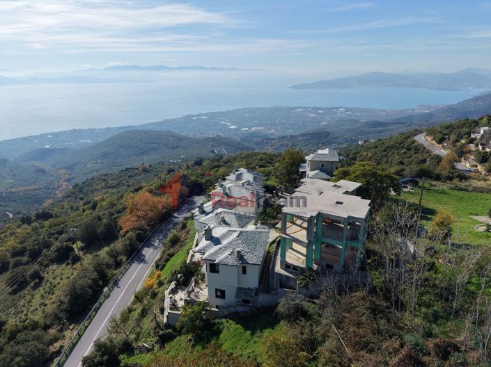 Image No.4-2 Bed Property for sale