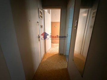 0703c50376634b5db98693d78615e9f5