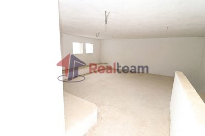 647ceb999b934d84a40cd855237a5393