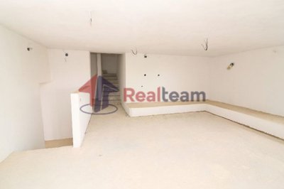 31931d5b64e94d20890bd3f2246b0cc5