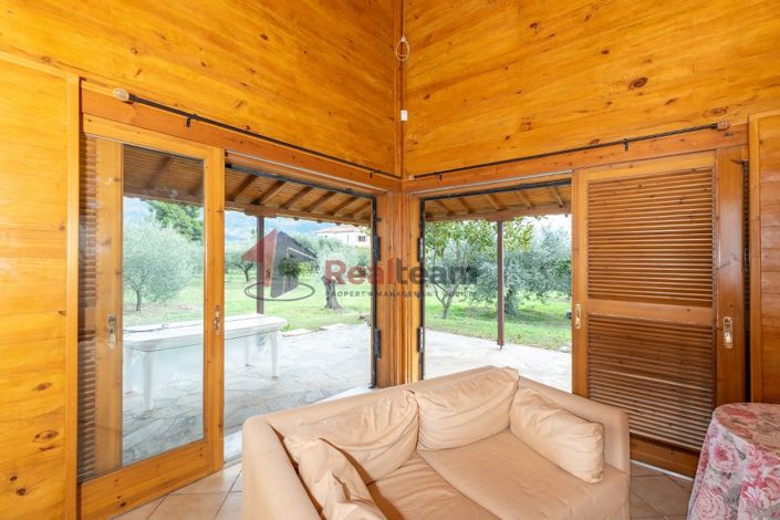 Image No.11-3 Bed Property for sale