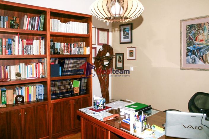 Image No.10-3 Bed Apartment for sale