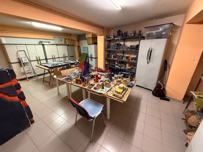 Image No.7-3 Bed Property for sale