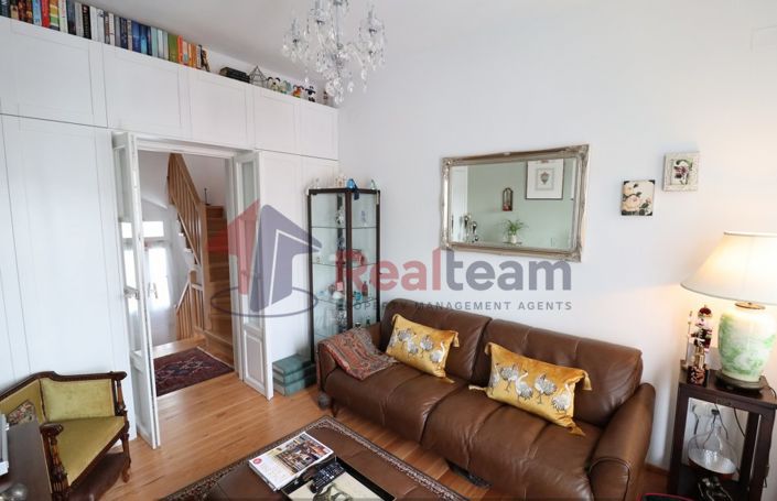 Image No.20-1 Bed Property for sale