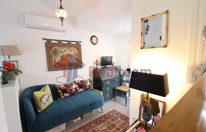 Image No.24-1 Bed Property for sale