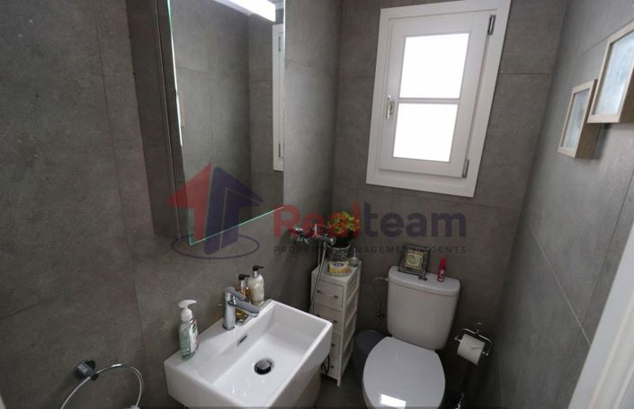 Image No.25-1 Bed Property for sale