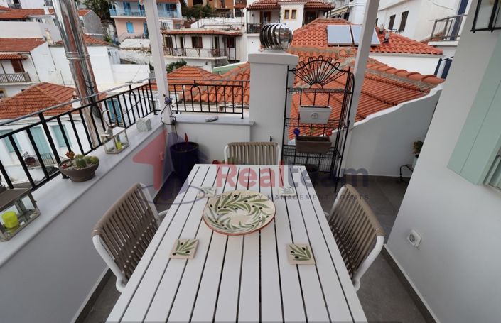 Image No.27-1 Bed Property for sale