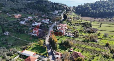 910bb7e589b341ff8d02c7522ef950c1