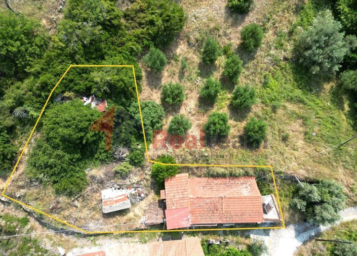 Image No.11-2 Bed Property for sale