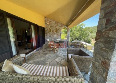 f444327e0e074f9187130c139ead3a51