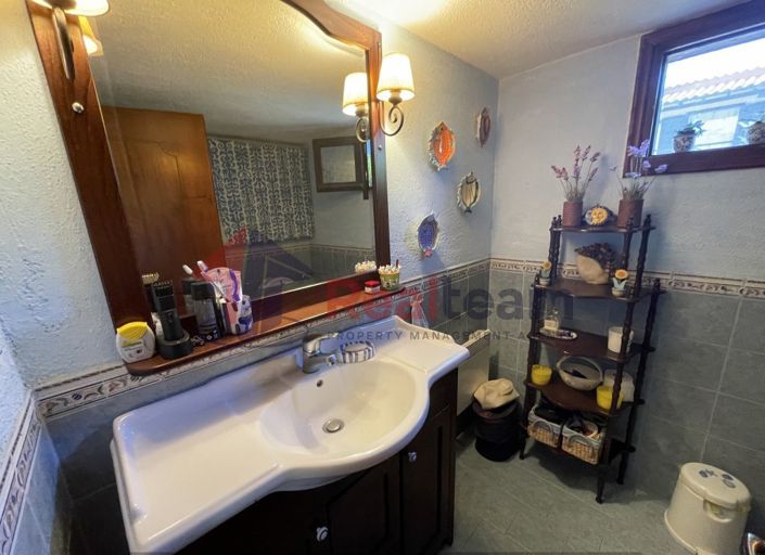 Image No.26-2 Bed Property for sale