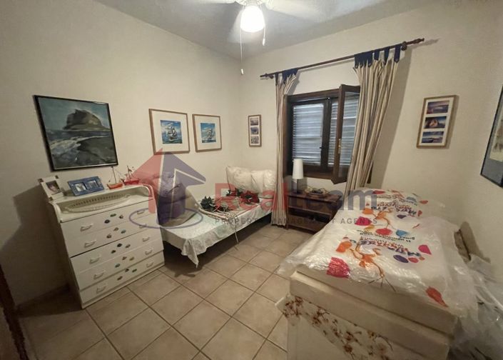 Image No.28-2 Bed Property for sale