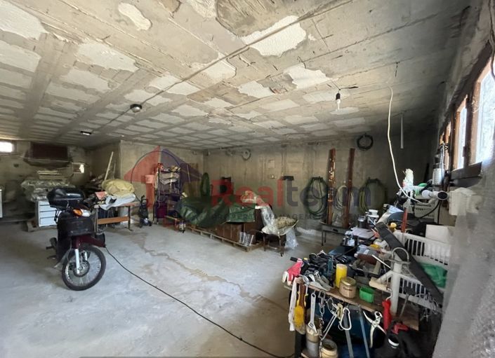 Image No.30-2 Bed Property for sale