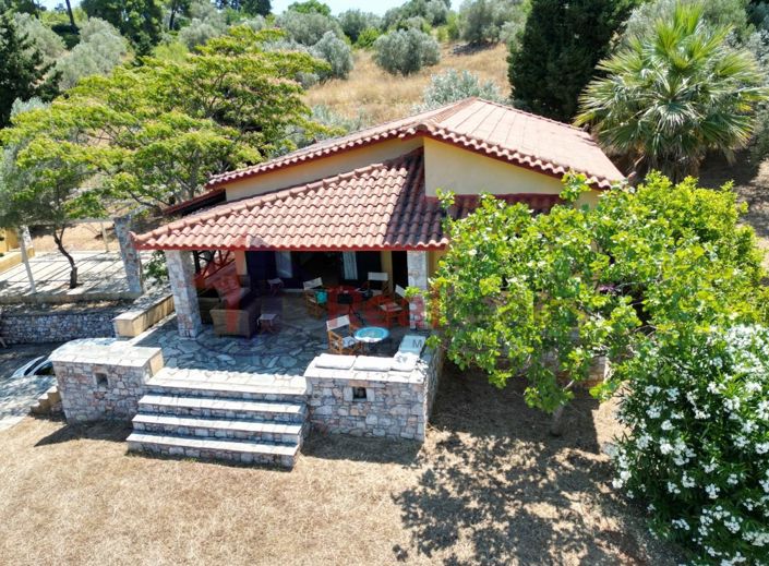 Image No.9-2 Bed Property for sale