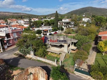 d2bc33b7b629413bb6128b32acf03682