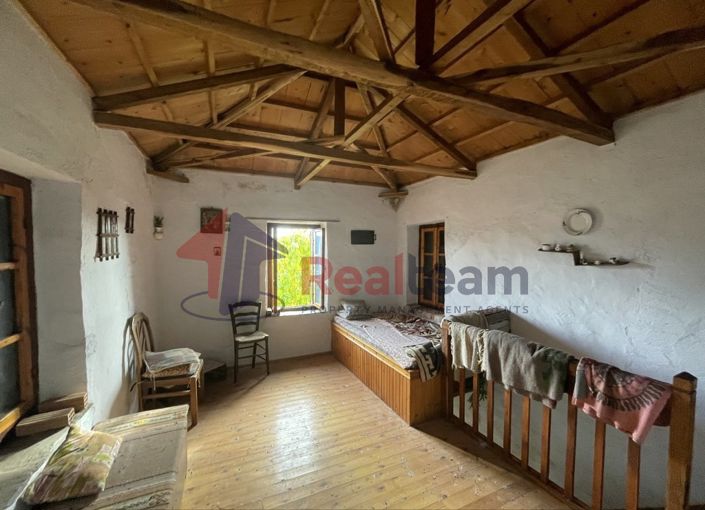 Image No.20-2 Bed Property for sale