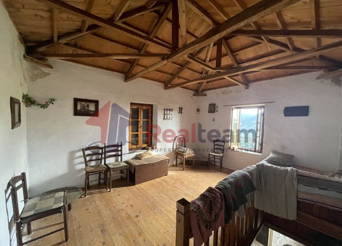 Image No.22-2 Bed Property for sale