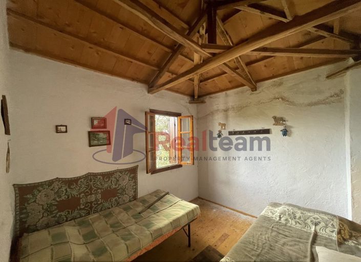 Image No.24-2 Bed Property for sale