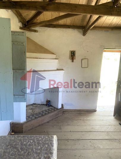 Image No.23-1 Bed Property for sale