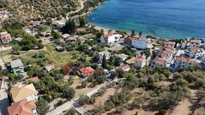 1 - Pteleos, Propriété