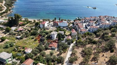 8b741c76e72747cfa34b8add88ee19de