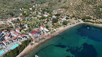 18d8835d9797494b8db2c5031c3cc8bf