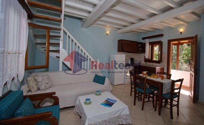 Image No.10-4 Bed Property for sale